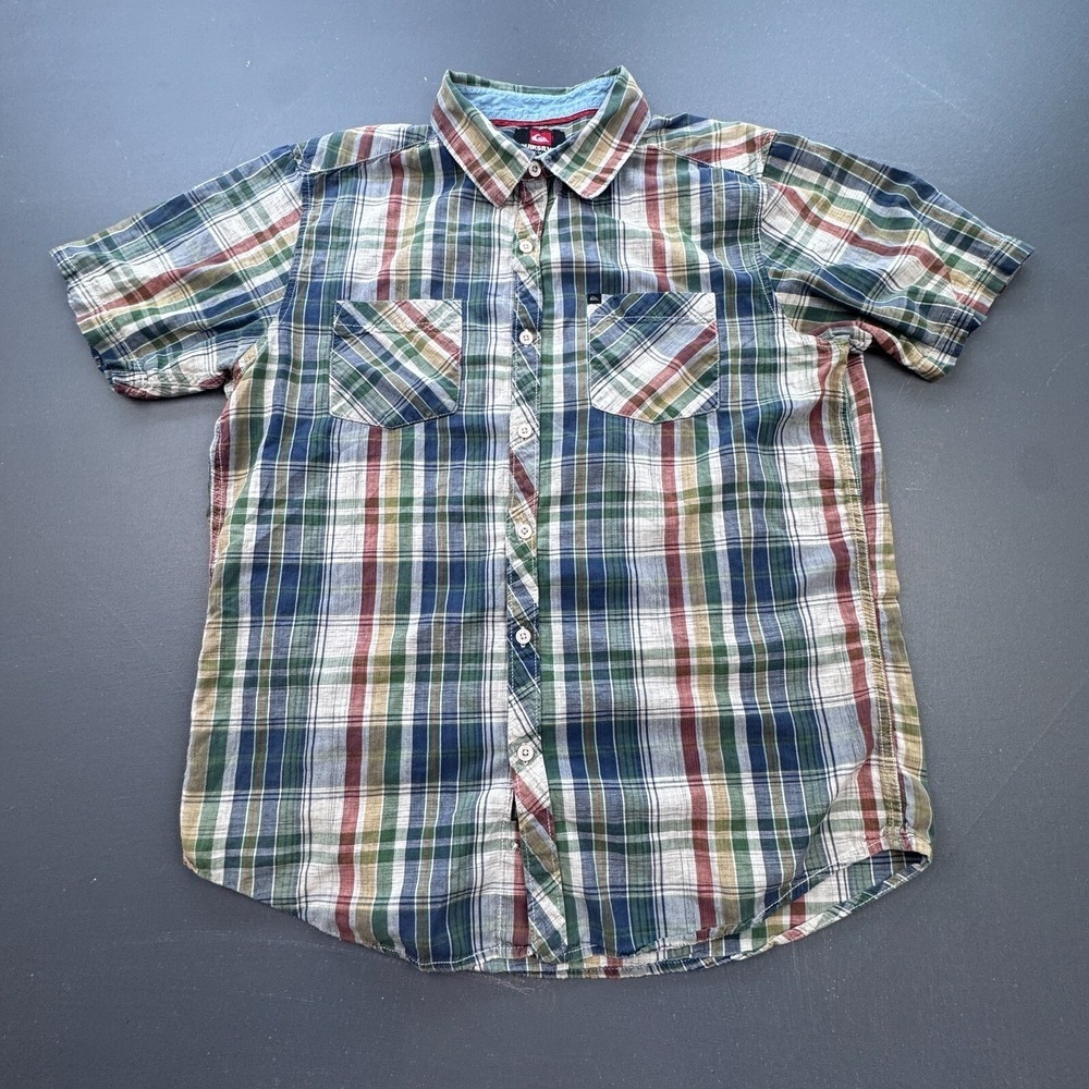 Quiksilver Men's Medium Green Blue Plaid Button Up Short Sleeve Surf Skate Shirt